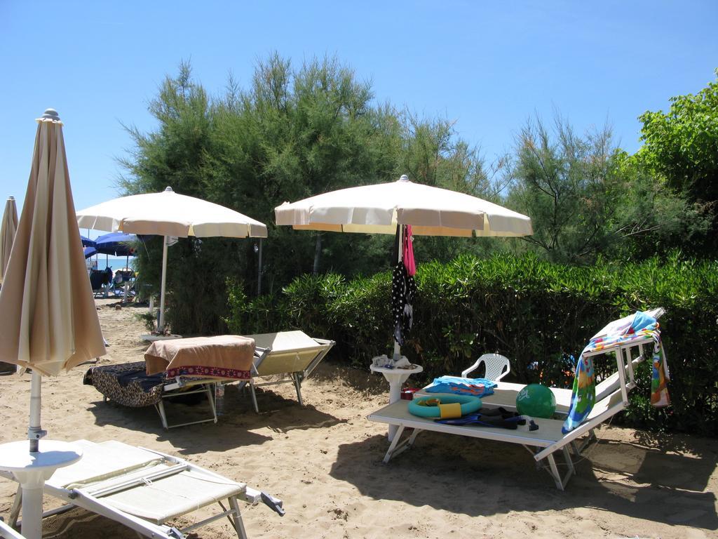 Residence Florida Caorle Eksteriør billede