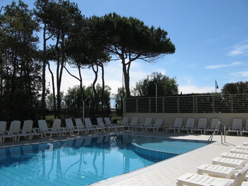 Residence Florida Caorle Eksteriør billede