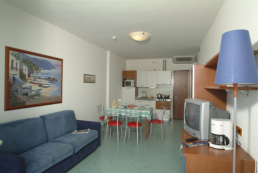 Residence Florida Caorle Eksteriør billede