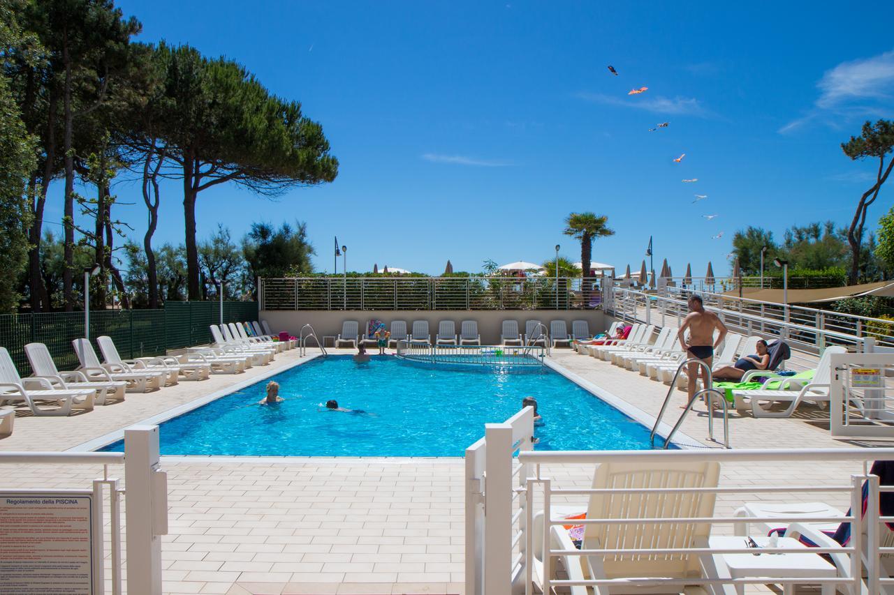 Residence Florida Caorle Eksteriør billede