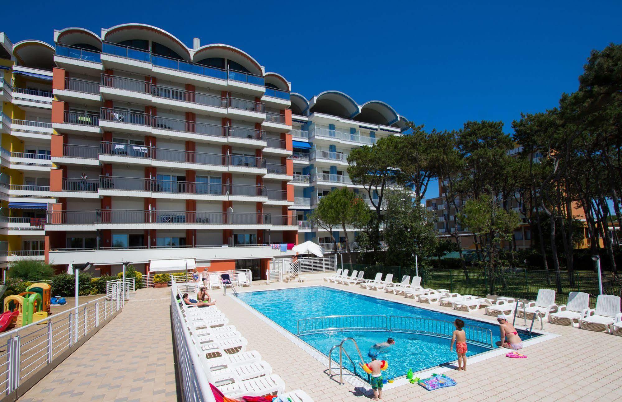 Residence Florida Caorle Eksteriør billede